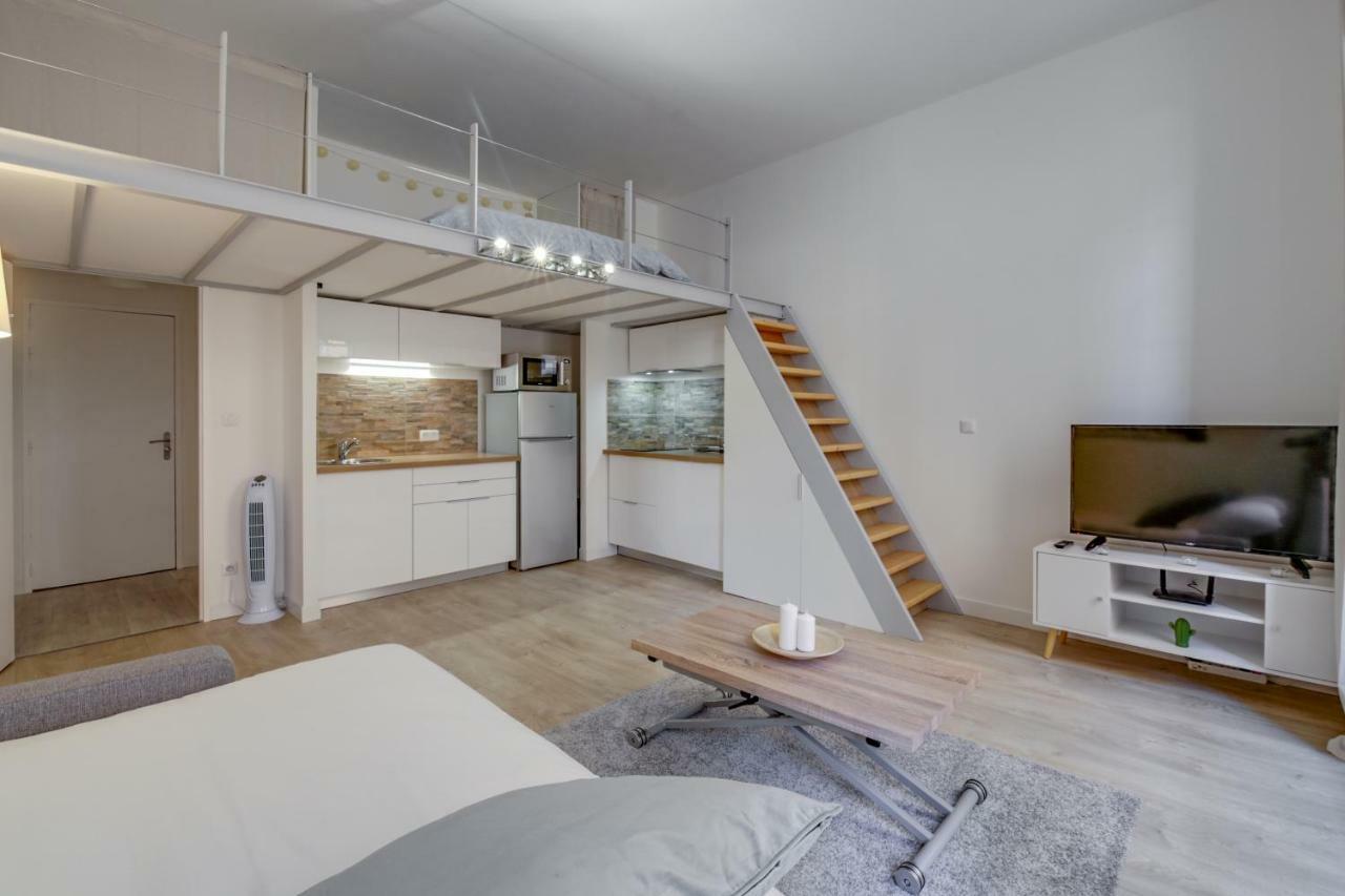 Studio Mezzanine - Clim - Wifi - Centre Historique Тулон Екстериор снимка